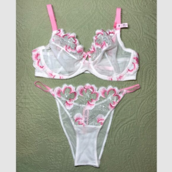 Dream Angels Fabulous by VS Unlined Pink Peony Embroidery Full-Cup Bra 38DD Set - Picture 7 of 15